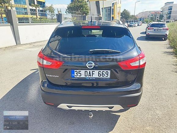 2016 QASHQAİ CAM TAVAN DİZEL OTOMATİK