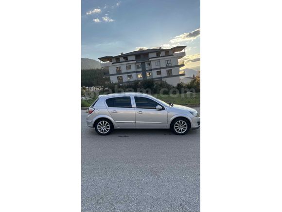 Değişensiz Temiz Otomatik Astra