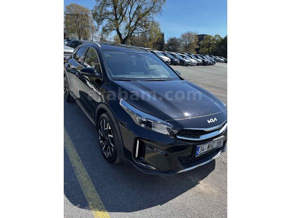 Sahibinden Kia XCeed 1.5 T-GDI Elegance 2025 Model 