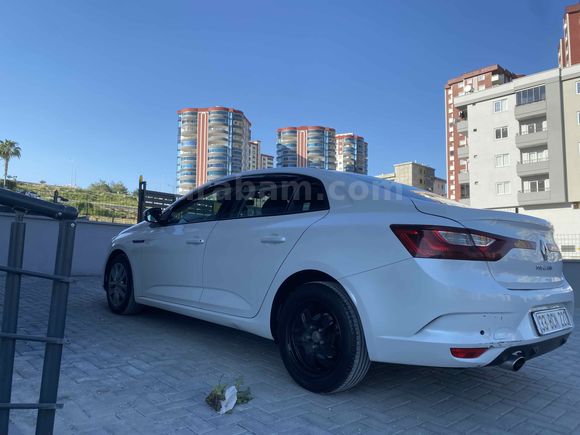 Sahibinden Renault Megane 1.6 Joy 2018 Model 