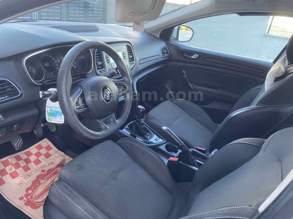 Sahibinden Renault Megane 1.6 Joy 2018 Model 