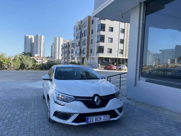 Sahibinden Renault Megane 1.6 Joy 2018 Model 