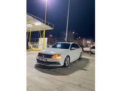 Jetta 2016 Model (2017 Çıkışlı) 1.2 TSI DSG - İçi Bej, Sunroof'lu