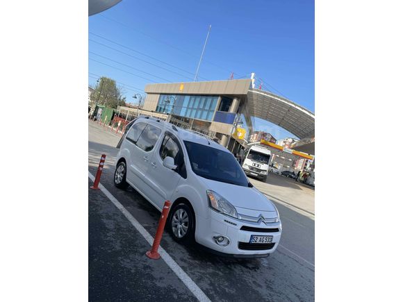 NİRVANA BERLİNGO İLK SAHİBİNDEN 