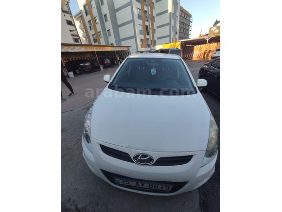 Sahibinden Hyundai i20 Troy 1.4 CRDi Team 2011 Model İstanbul