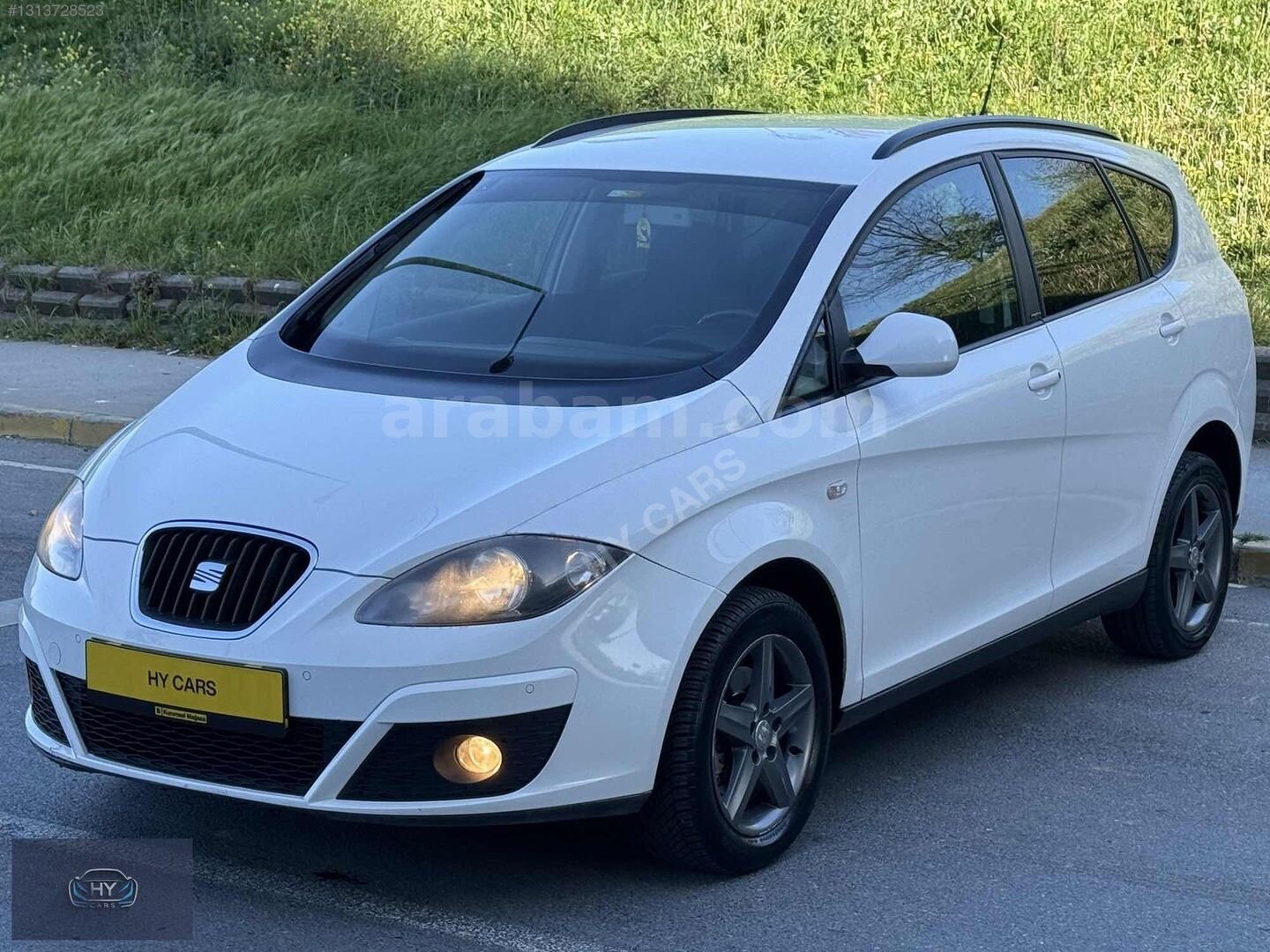 Galeriden Seat Altea 1.6 TDI I-Tech XL 2014 Model İstanbul 194.500 km Beyaz 3