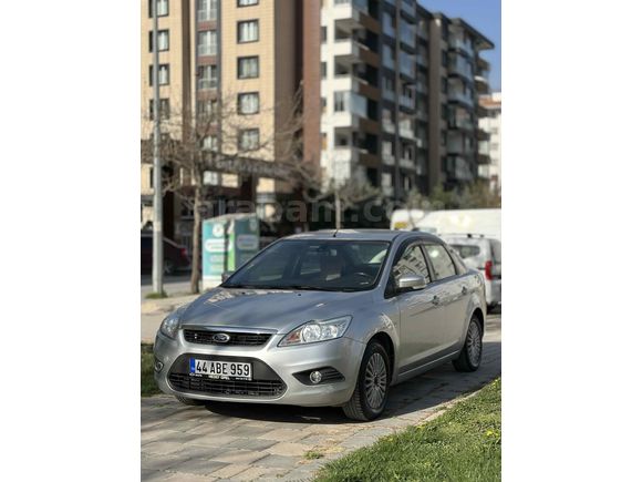 Sahibinden Ford Focus 1.6 Trend 2010 Model 