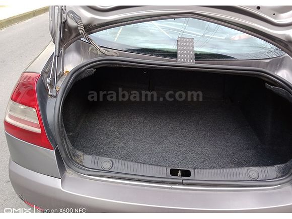 dizel Otomatik Megane2 1.5 dCi Expression 2009 Model 