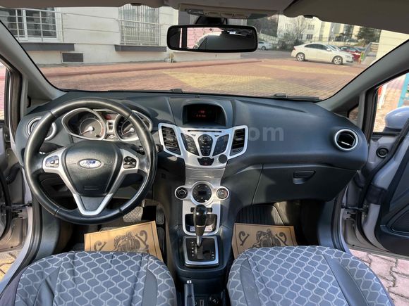Sahibinden Ford Fiesta 1.4 Titanium 2012 Model 
