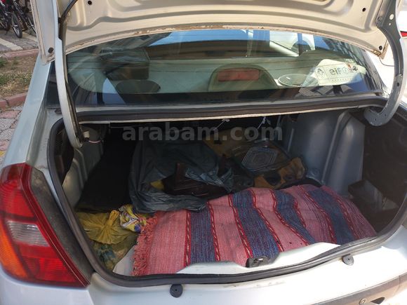 Sahibinden Renault Clio 1.5 dCi Authentique 2004 Model