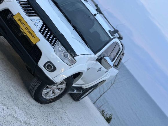2011 L200 4X4 5 CAM OTOMATİK