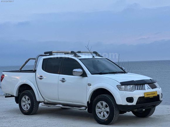 2011 L200 4X4 5 CAM OTOMATİK