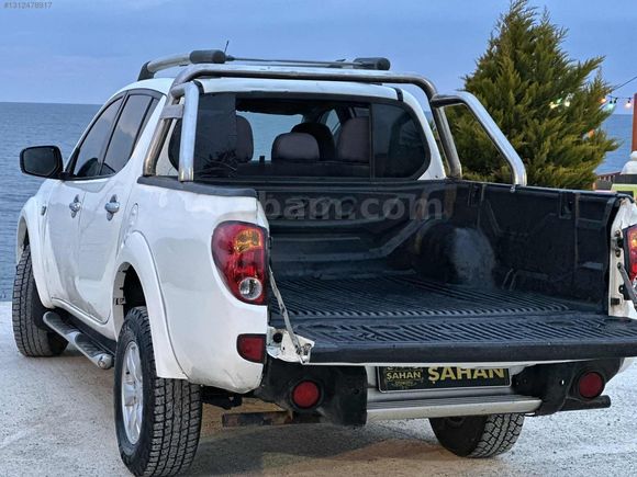 2011 L200 4X4 5 CAM OTOMATİK
