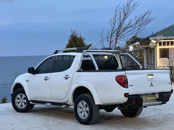 2011 L200 4X4 5 CAM OTOMATİK