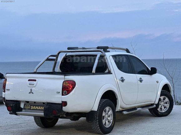 2011 L200 4X4 5 CAM OTOMATİK