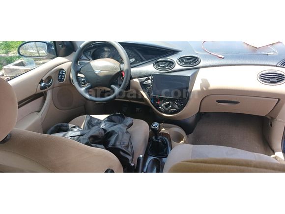Sahibinden Ford Focus 1.6 Ghia 2000 Model