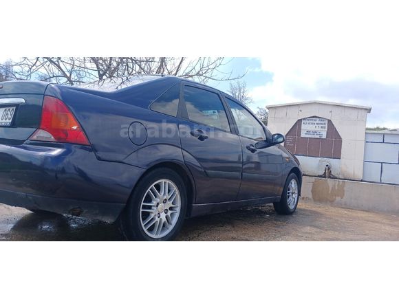 Sahibinden Ford Focus 1.6 Ghia 2000 Model