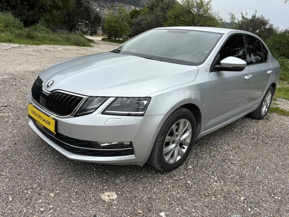 Skoda Octavia 1.6 TDI Style 2018 Model Hatay