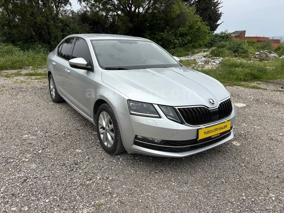 Skoda Octavia 1.6 TDI Style 2018 Model Hatay