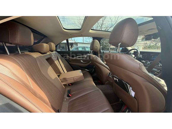 Sahibinden Mercedes - Benz E 200 d Exclusive 2022 Model 