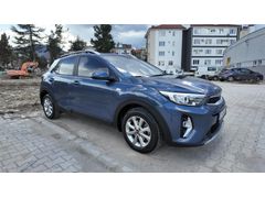 Sahibinden Kia Stonic 1.25 MPI Cool 2022 Model  32.000 km Mavi
