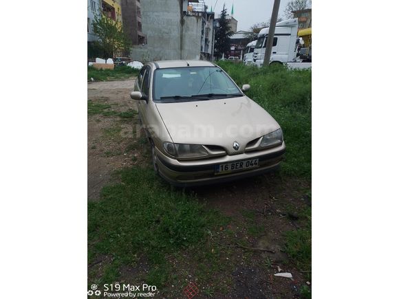 Sahibinden Renault Megane 2.0 RXT 1998 Model