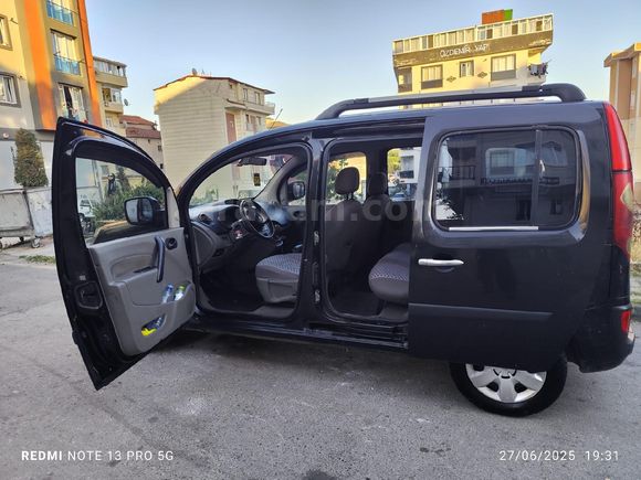 Sahibinden Renault Kangoo Multix 1.5 dCi Expression 2009 Model İstanbul