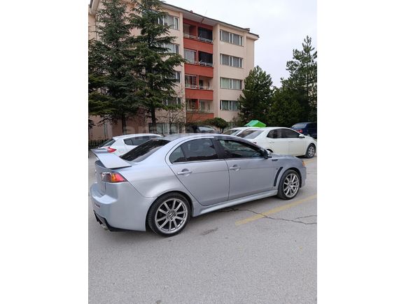 Sahibinden Mitsubishi Lancer 1.6 Invite 2015 Model