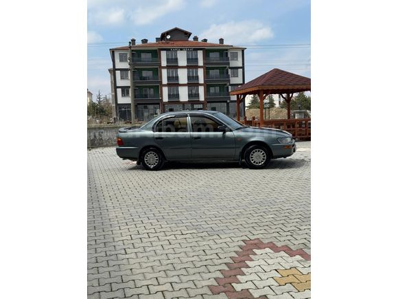 Sahibinden Toyota Corolla 1.3 XE 1995 Model