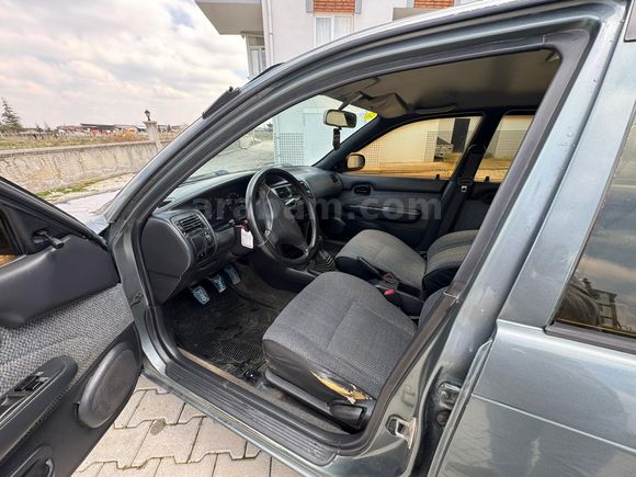 Sahibinden Toyota Corolla 1.3 XE 1995 Model