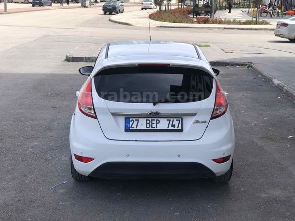 FORD FİESTA  2014  Titanyum  X   