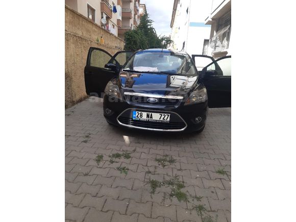 Sahibinden Ford Focus 1.6 Titanium X 2010 Model