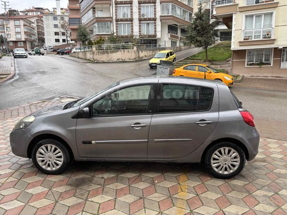 Sahibinden Renault Clio 1.6 Executive 2011 Model 