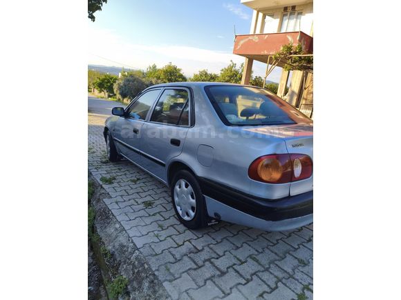 Sahibinden Toyota Corolla 1.6 Terra 2000 Model