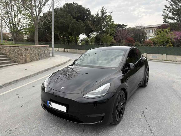 Sahibinden Tesla Model Y Performance 2023 Model İstanbul