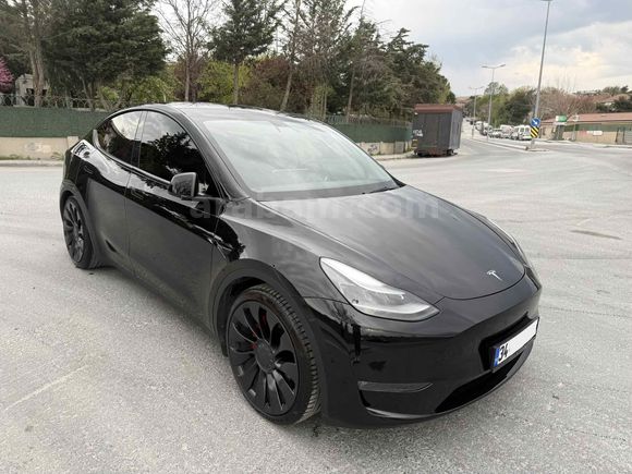 Sahibinden Tesla Model Y Performance 2023 Model İstanbul