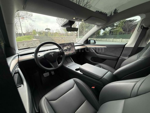 Sahibinden Tesla Model Y Performance 2023 Model İstanbul