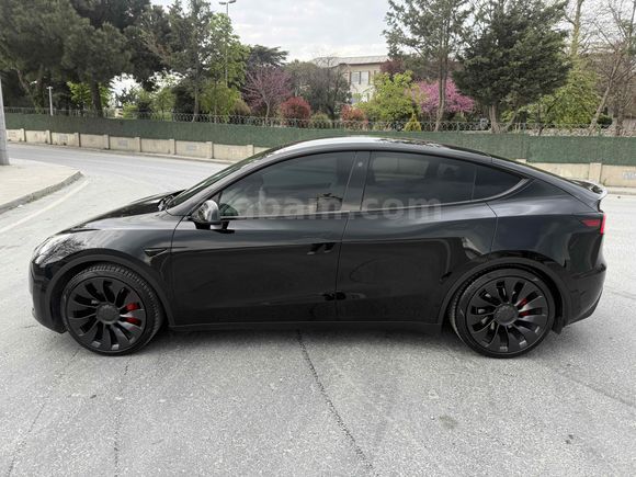 Sahibinden Tesla Model Y Performance 2023 Model İstanbul