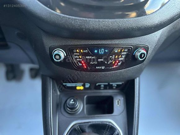 İZKAY MOTORS'DAN 2019 FORD COURİER 1.5 TDC TİTANİUM PLUS HATASIZ