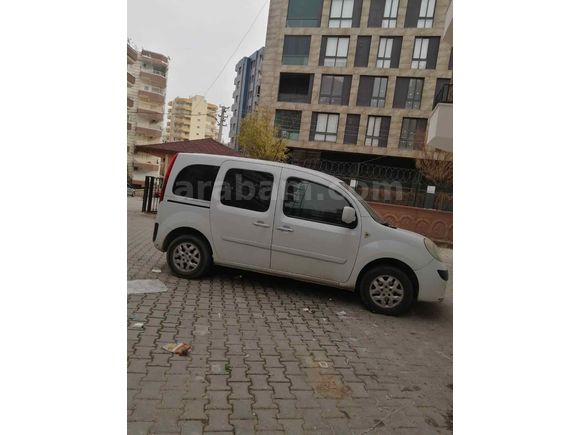 Sahibinden Renault Kangoo Multix 1.5 dCi Extreme 2011 Model 