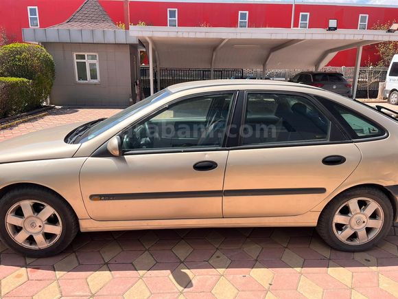Sahibinden Renault Laguna 2.0 RXT 2001 Model Konya