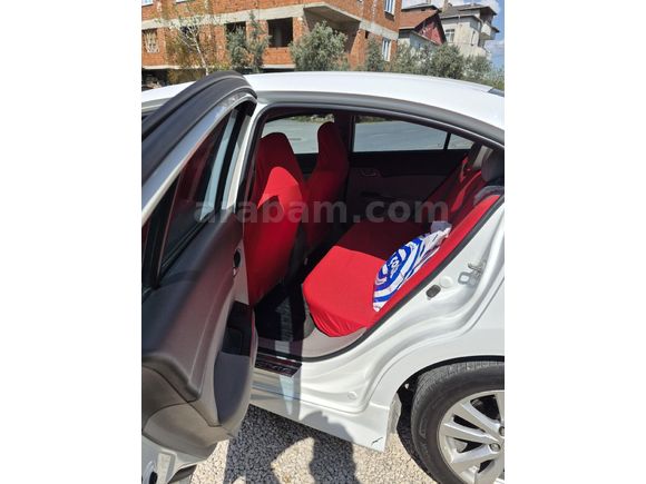 Sahibinden Honda Civic 1.6i VTEC Eco Elegance 2013 Model