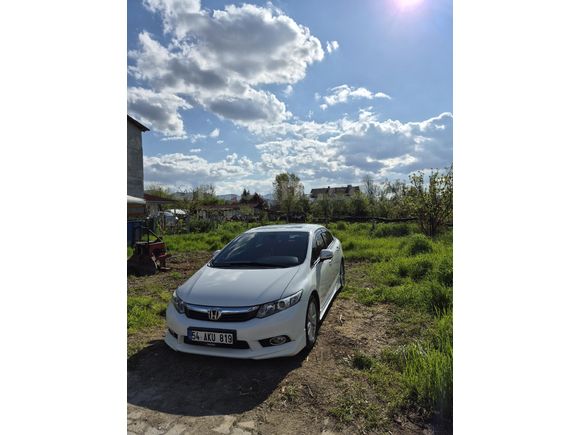 Sahibinden Honda Civic 1.6i VTEC Eco Elegance 2013 Model