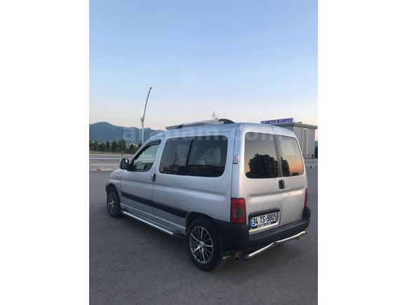 Sahibinden Peugeot Partner 1.9 D 2000 Model 