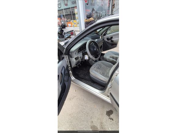 Sahibinden Fiat Albea 1.2 Active 2005 Model  280.000 km Gri