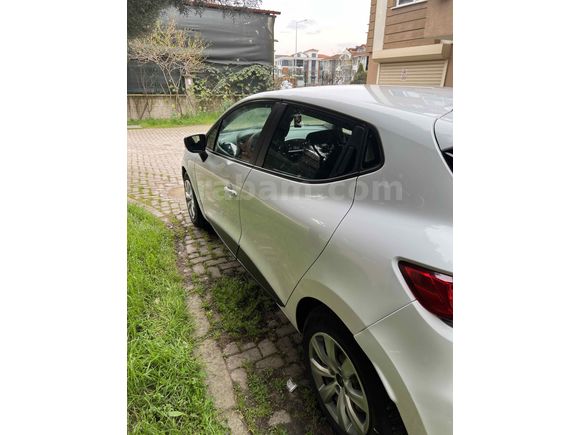 Sahibinden Renault Clio 1.5 dCi Joy 2013 Model  242.000 km Beyaz