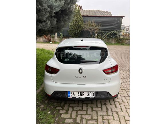Sahibinden Renault Clio 1.5 dCi Joy 2013 Model  242.000 km Beyaz