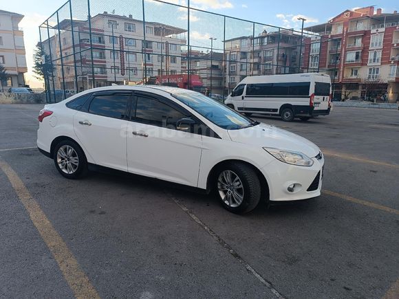 Sahibinden hatasız Ford Focus 1.6 TDCi Trend X 2014 Model