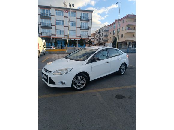 Sahibinden hatasız Ford Focus 1.6 TDCi Trend X 2014 Model