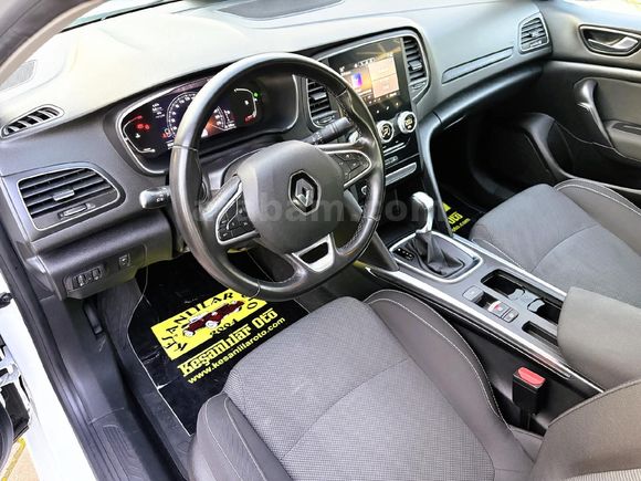 Sahibinden Renault Megane 1.3 TCe Touch 2023 Model Edirne
